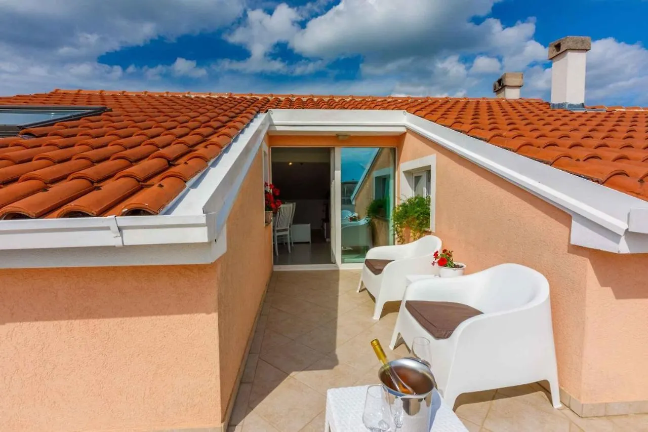 Apartment In Crikvenica 14237 Chorvatsko