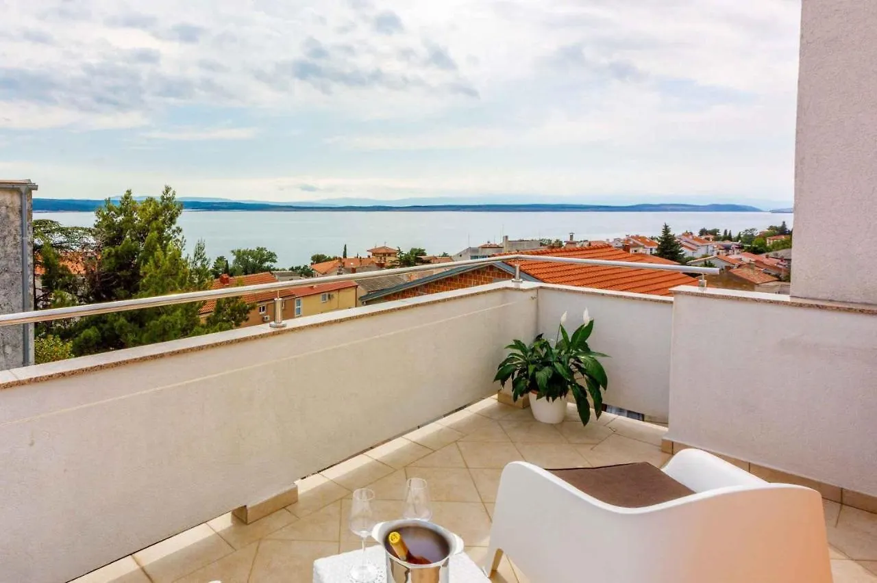 Apartment In Crikvenica 14237